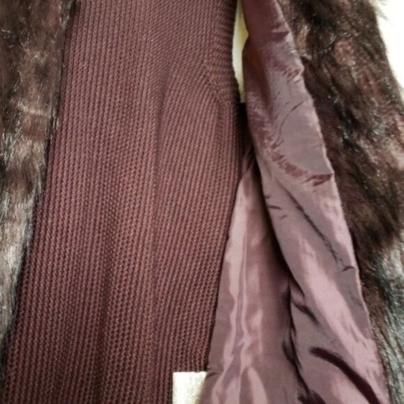 Sebby Collection Knit Faux Fur Vest – Stylish Warm Vest size Medium - Picture 6 of 9